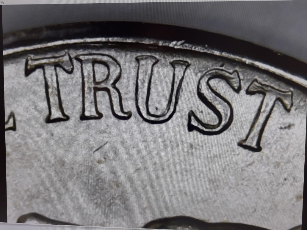 TRUST 1943 S